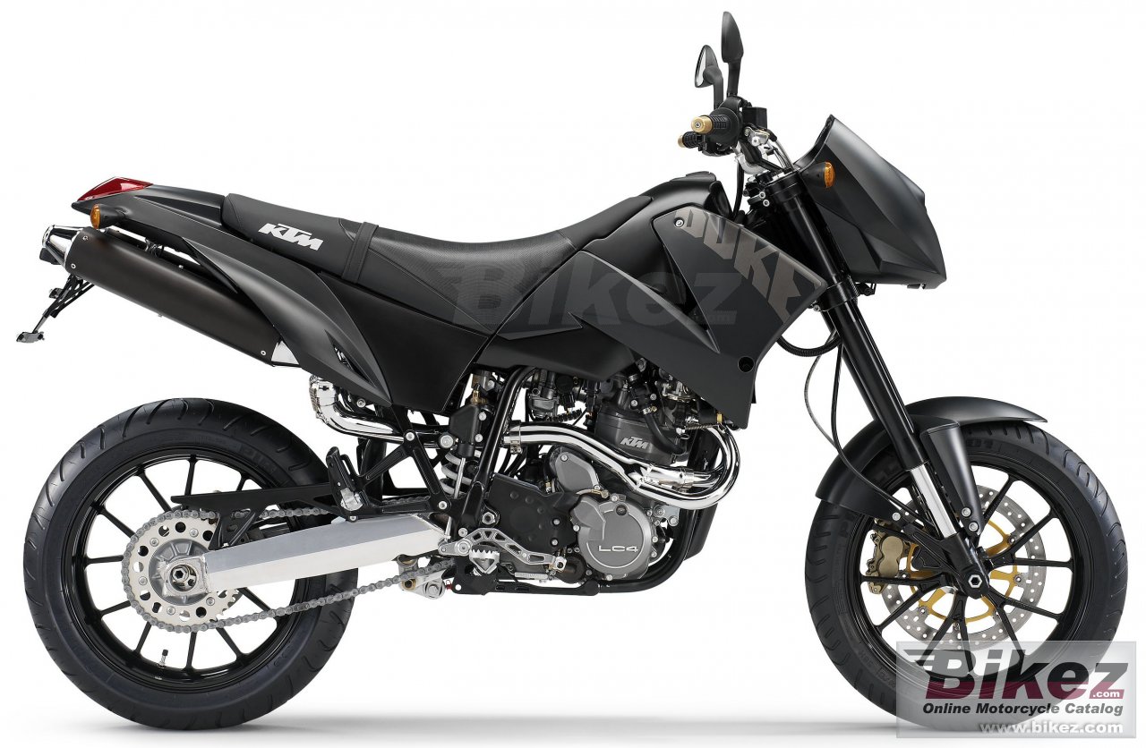 Big KTM 640 duke ii black picture and wallpaper from Bikez.com